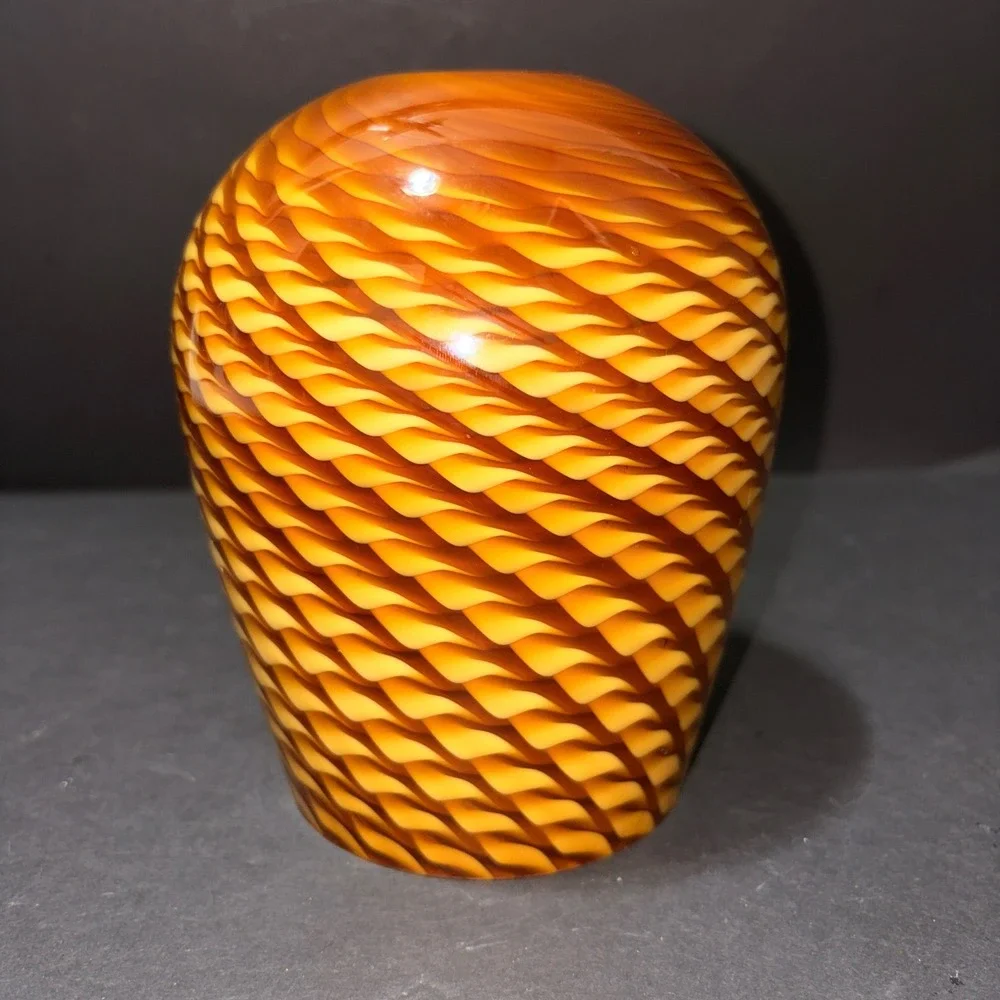 Amber Yellow Swirl Art Glass Lamp Shade Ribbed Hand Blown Replacement Globe 6